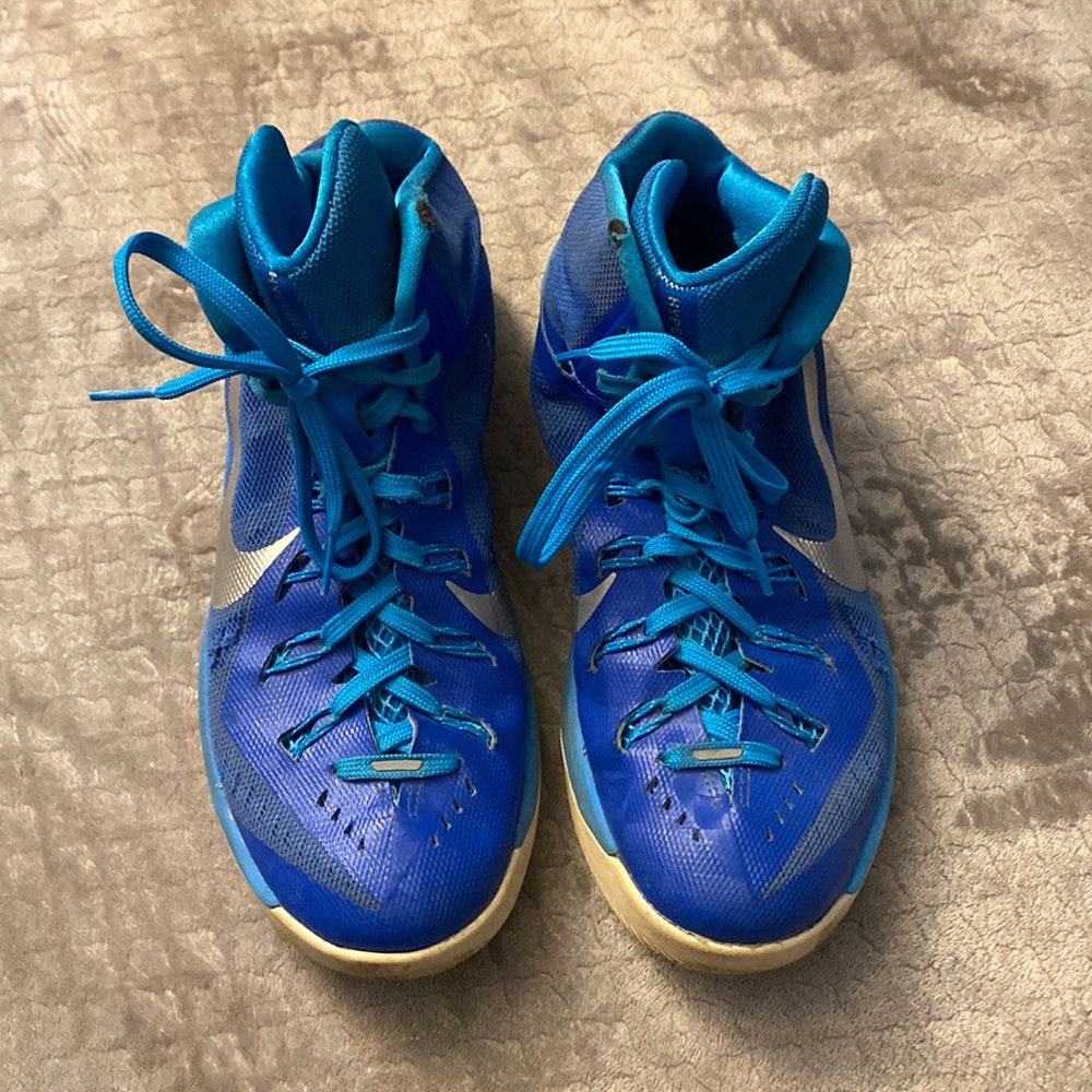 Nike hyperdunks
